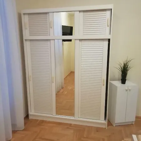Πανσιόν Zorka Apartman *