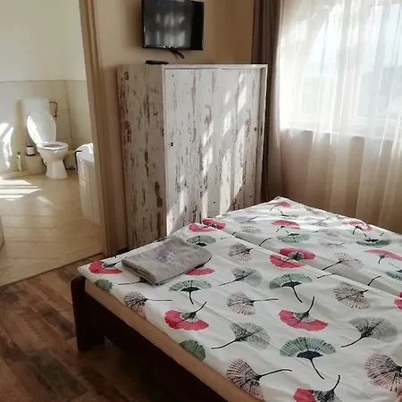 Zorka Apartman Πανσιόν Tihany